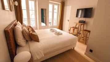 Fer et planche à repasser, Wi-Fi, draps fournis