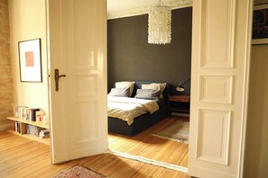 3 chambres, bureau, fer et planche à repasser, Wi-Fi gratuit