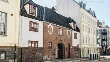 Esterni