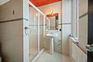 Shower, hair dryer