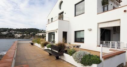 House in the sea, Calella