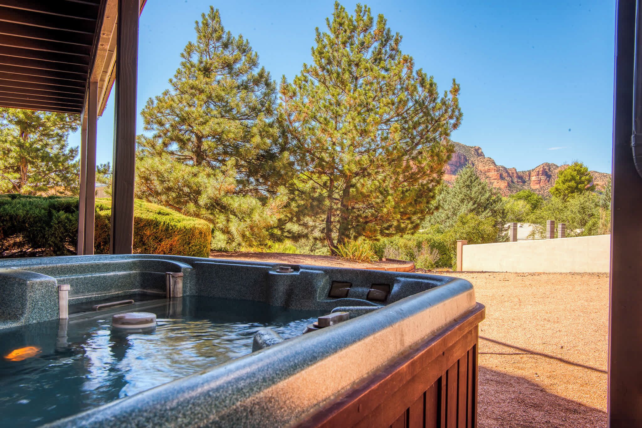 Outdoor spa tub