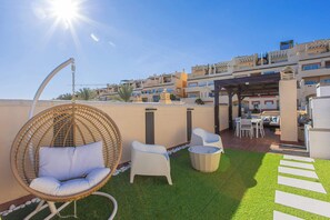 Outdoor dining - Las Terrazas de la Cala de Mijas, 1 bdr apartment (La Cala de Mijas)