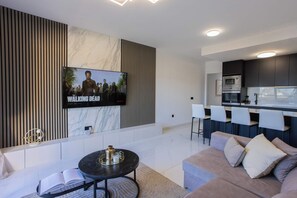 TV - Las Terrazas de la Cala de Mijas, 1 bdr apartment (La Cala de Mijas)