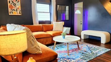 TV, aparelho de som, escritórios