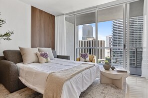 1 bedroom, iron/ironing board, travel crib, WiFi - Icon Brickell W Hotel | Skyline View Suite 1BR (Miami)