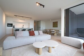 Apartment | Living room