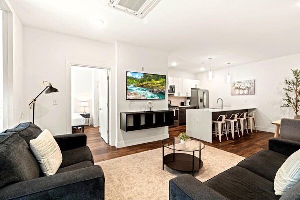 Televisión y oficina