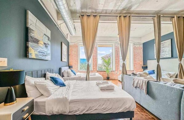 2 bedrooms, WiFi, bed sheets