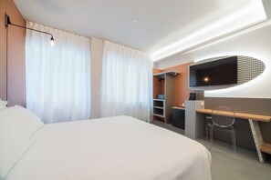 Deluxe Double Room, 1 King Bed, Non Smoking