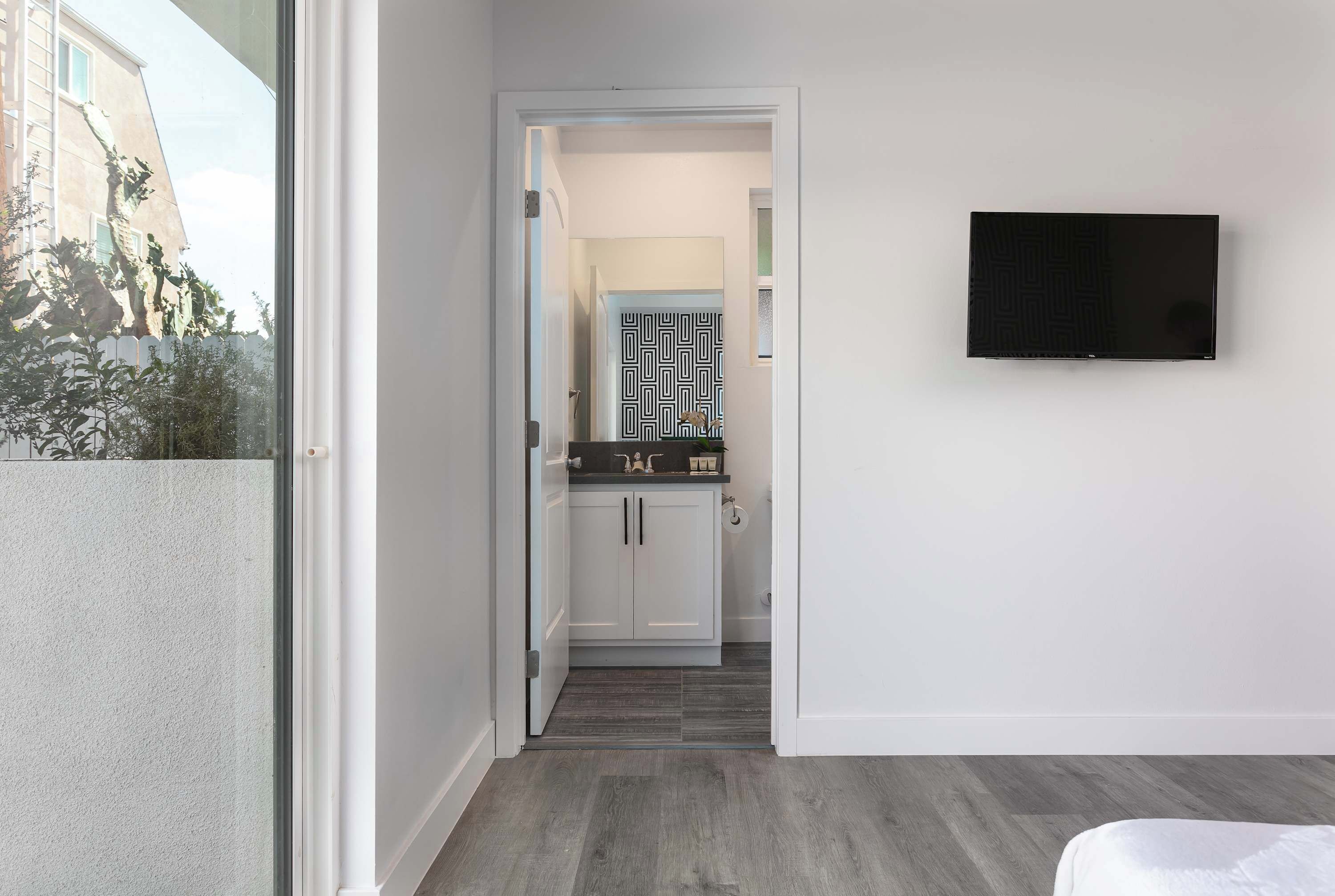 5 Schlafzimmer, Bügeleisen/Bügelbrett, WLAN, Bettwäsche