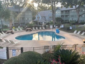 Piscine couverte, piscine extérieure