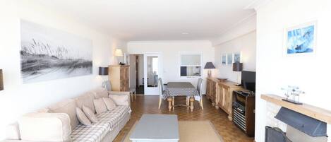Apartment | Living area