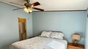 4 bedrooms - 4 Bedroom House In Dixie County (Steinhatchee)
