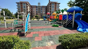 Unclassified image, 3 of 46, button - Sun Travel Sunny Beach (Sunny Beach)