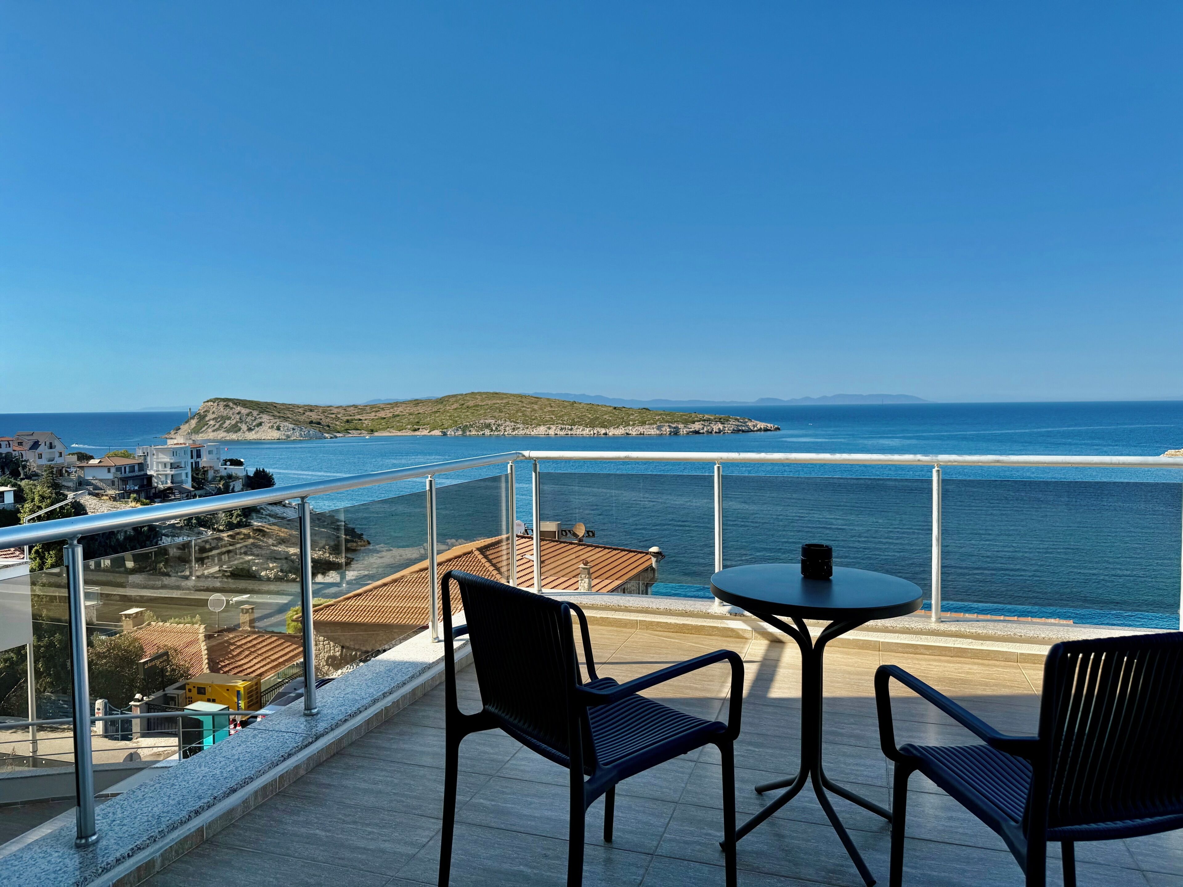 Dobbeltrom – deluxe, sjøutsikt | Terrasse/patio