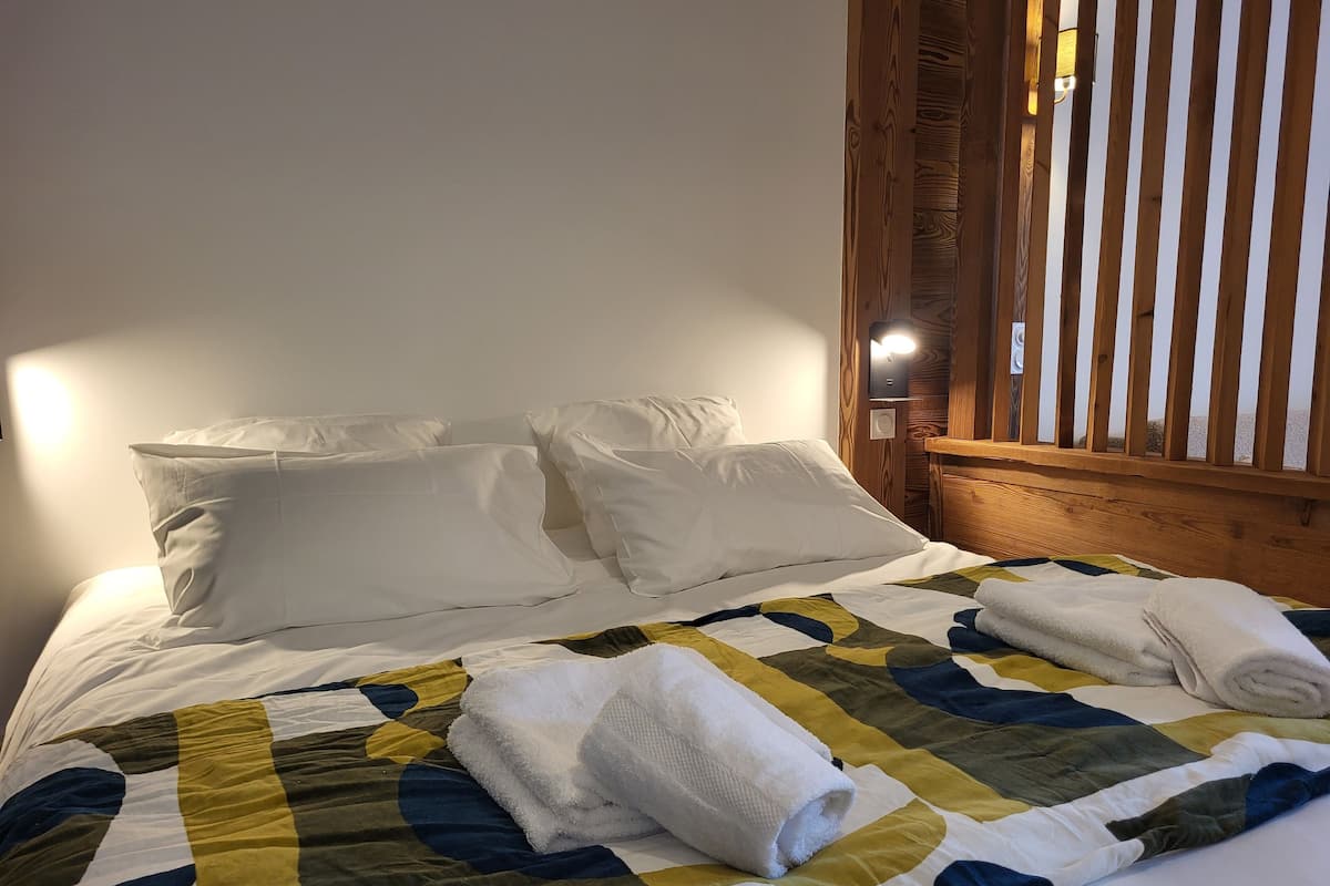 1 camera, Wi-Fi gratuito, lenzuola