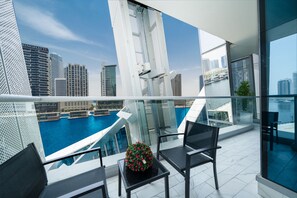 Family Apartment, Canal View | Water view - SIMPLY COMFORT Urban Chic Suites in J One Tower City & Canal Views (Dubai)