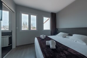 Superior Double Room, City View | Free WiFi - Kumano Kodo by Como en Casa (Santiago de Compostela)