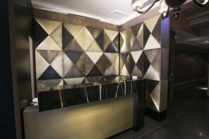 Interior - The Venice Times (Venice)