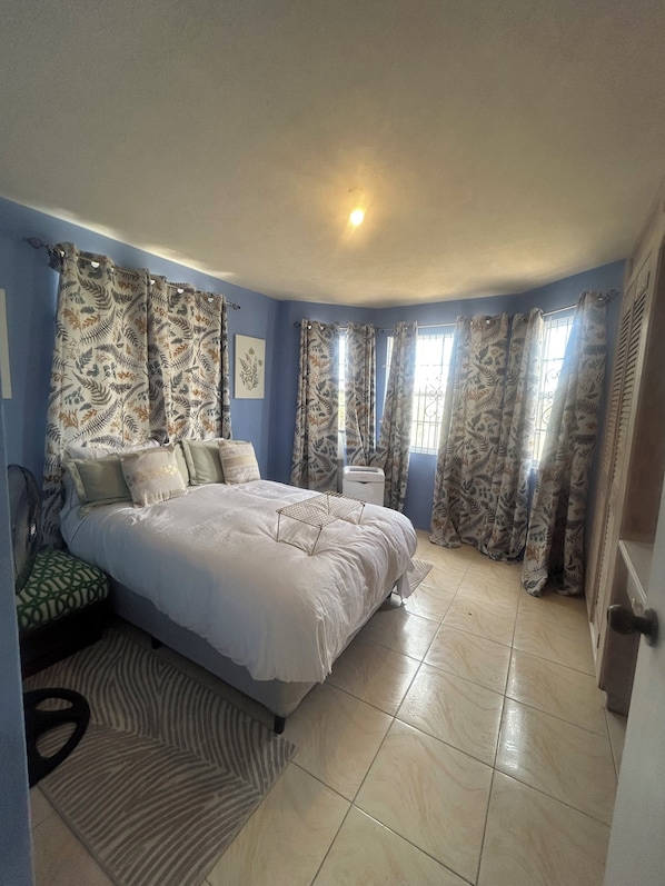 1 chambre, Wi-Fi, draps fournis