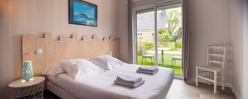 Superior Double Room | WiFi (free), bed sheets
