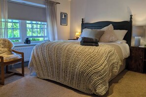3 bedrooms, iron/ironing board, WiFi, bed sheets - Maple Cottage, near Lake Ullswater (Great Strickland)