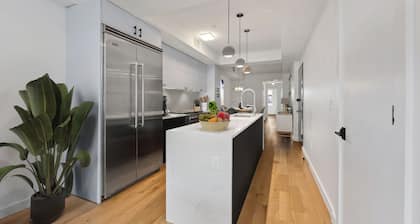 Modern 3 bedroom in the heart of Downtown Brooklyn across from Barclay's center