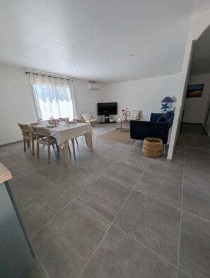 Interior - Casa Orizonte, Villa, Viggianello Heights, View on the Valinco gulf (Viggianello)