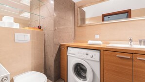 Ảnh chưa phân loại, 3 trong số 14 ảnh, nút