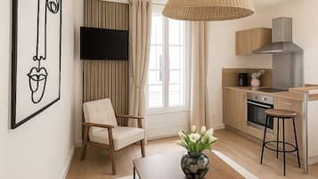 Superior Studio | Living area | 80-cm Smart TV with digital channels