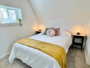 2 Schlafzimmer, Bügeleisen/Bügelbrett, WLAN, Bettwäsche