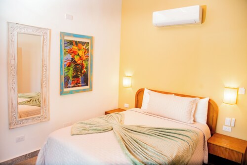 Central Hotel Boutique