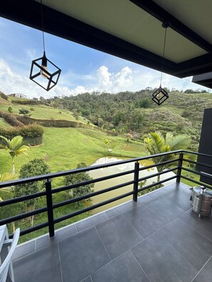 วิวทะเลสาบ