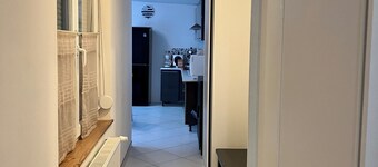 Comfortable village house 6 minutes from beaches by car, close to shops.