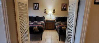 John Wayne Suite