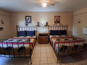 1 chambre, accès au Wi-Fi (inclus), literie fournie