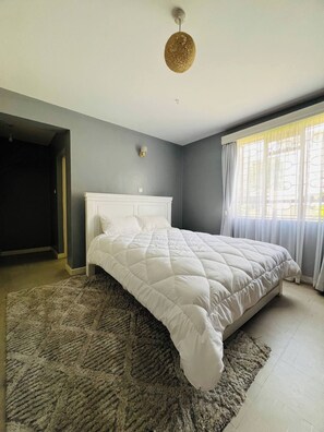 1 chambre, fer et planche à repasser, Wi-Fi, draps fournis