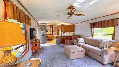 Welcome to Turtle Cove on Turtle Lake - Charming 2 bedroom cabin