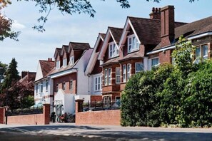 Exterior - Best Western Plus Oxford Linton Lodge Hotel (Oxford)
