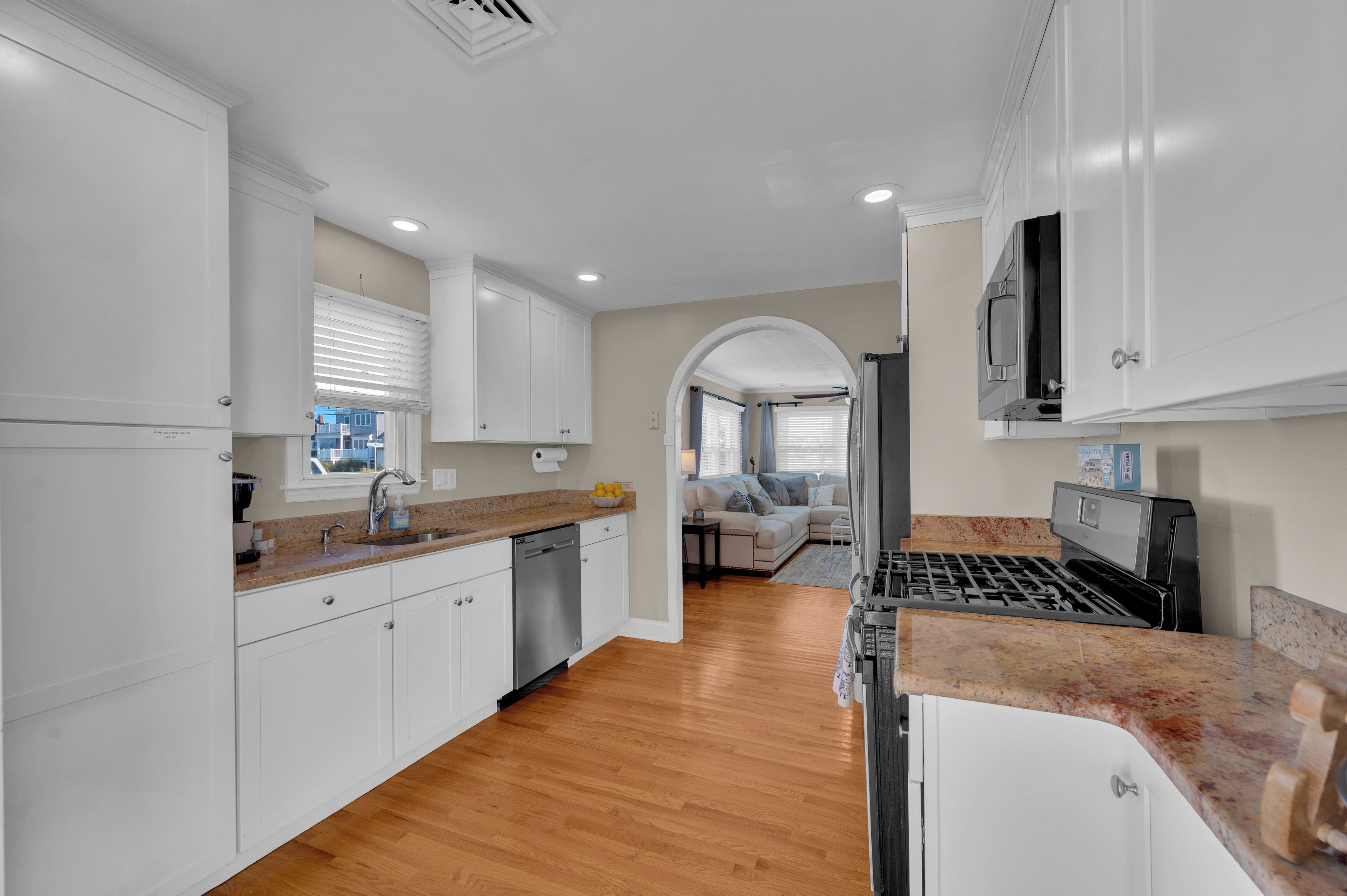 電子レンジ、オーブン、食器洗い機