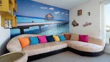 Apartment | Living room