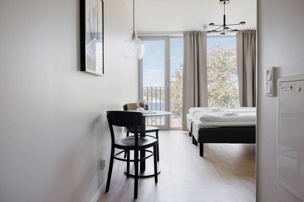 Basic Twin Room | Free WiFi