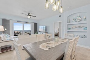Condo, Multiple Beds (Oceanwalk 18-503) | Dining
