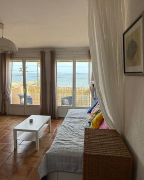 Interior - Chez Jo : Duplex Terrace & sea view Hyères (Hyères)