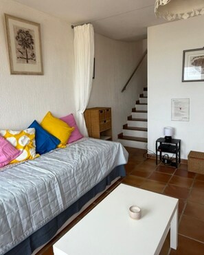 Room - Chez Jo : Duplex Terrace & sea view Hyères (Hyères)