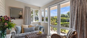 Graceful Character Cottage In The Leafy Avenues