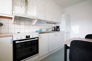 Economy Apartment | Private kitchen