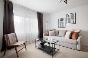 Comfort Apartment | Living area - Affordable SoFo Stays (Stockholm)