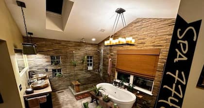 Tranquil three bedroom SpaHome in central St. Louis.